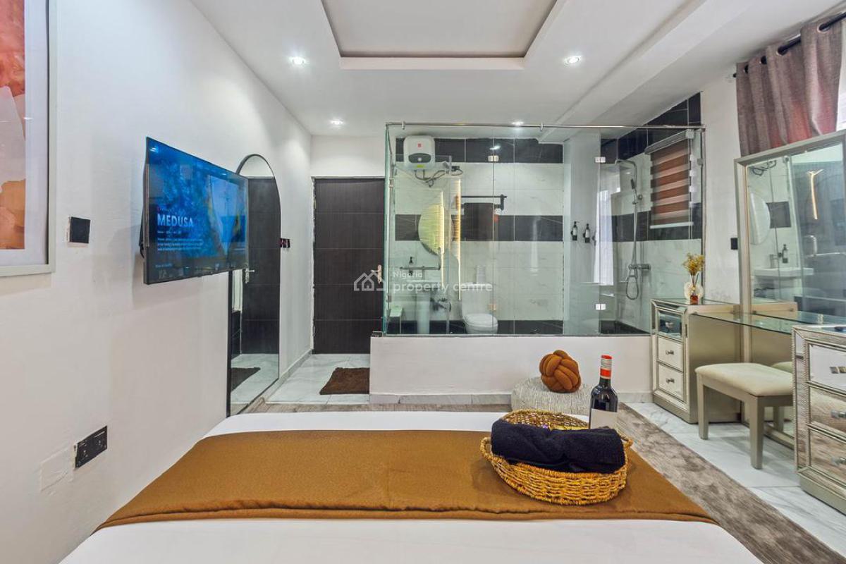 Lush 1 Bedroom Fully Furnished and Serviced, Itedo Estate, Freedom Way, Lekki Phase 1, Lekki, Lagos, Mini Flat (room and Parlour) Short Let