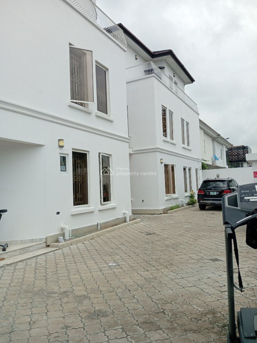 Lekki Phase One 2 Bedroom Penthouse, Lekki Proper, Lekki Phase 1, Lekki, Lagos, House for Rent