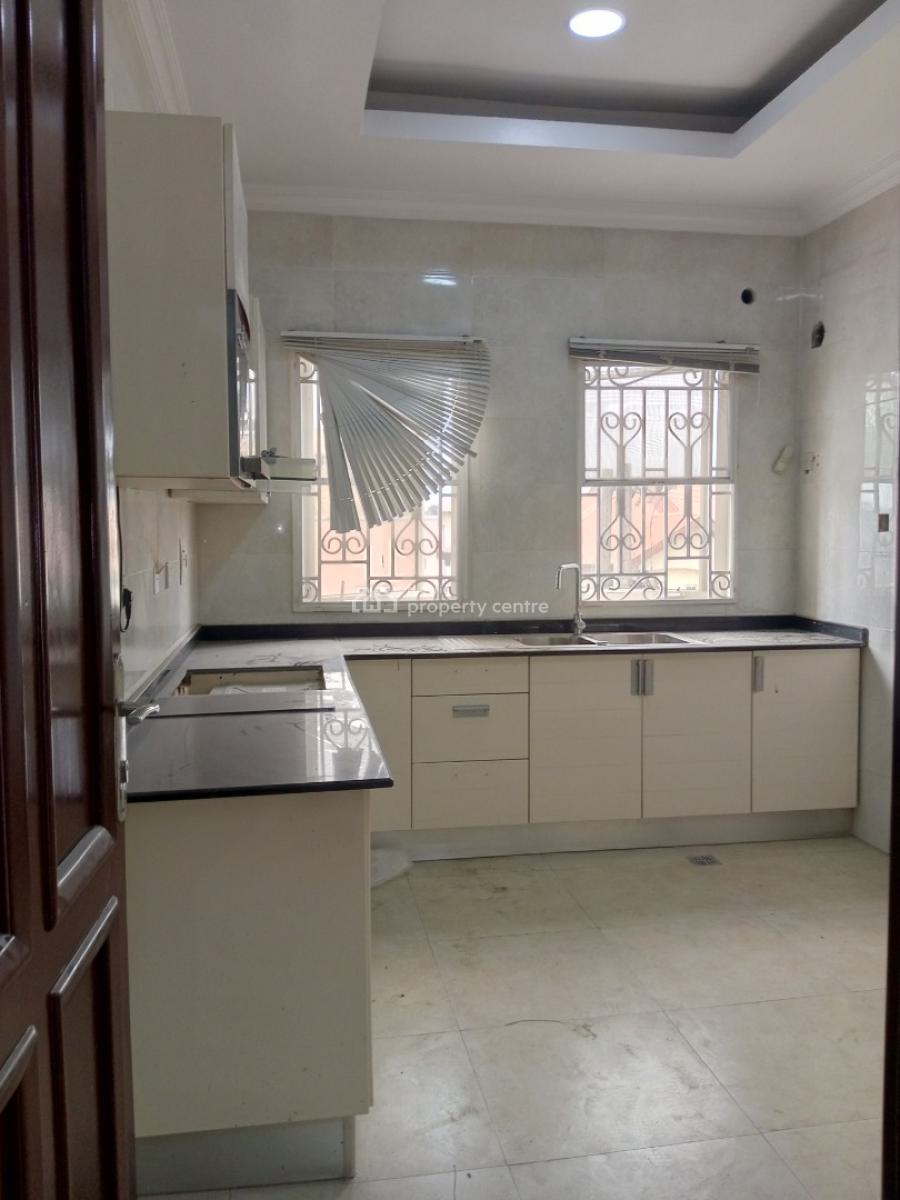 Lekki Phase One 2 Bedroom Penthouse, Lekki Proper, Lekki Phase 1, Lekki, Lagos, House for Rent