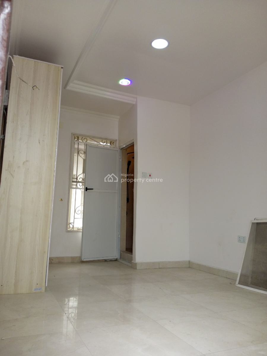 Lekki Phase One 2 Bedroom Penthouse, Lekki Proper, Lekki Phase 1, Lekki, Lagos, House for Rent