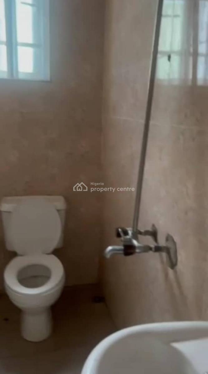 Lovely 2 Bedroom Flat, Ifako, Gbagada, Lagos, Flat / Apartment for Rent