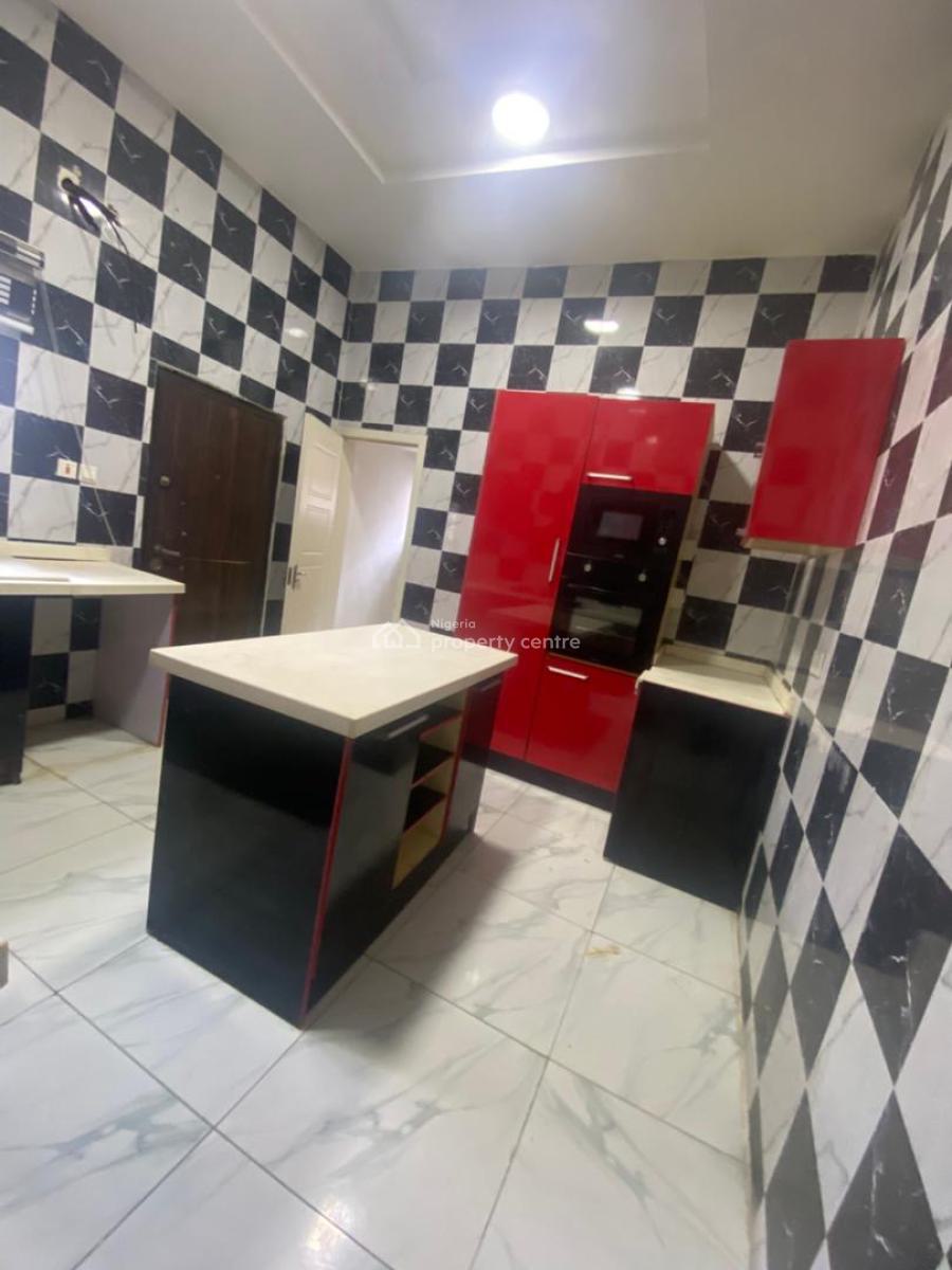 Distress of 4 Bedroom, Osapa London, Osapa, Lekki, Lagos, Detached Duplex for Sale