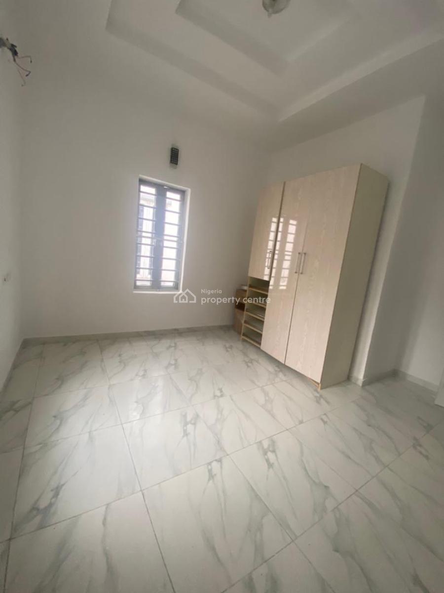 Distress of 4 Bedroom, Osapa London, Osapa, Lekki, Lagos, Detached Duplex for Sale
