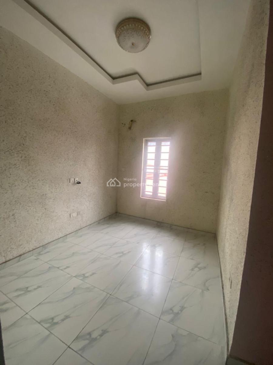 Distress of 4 Bedroom, Osapa London, Osapa, Lekki, Lagos, Detached Duplex for Sale