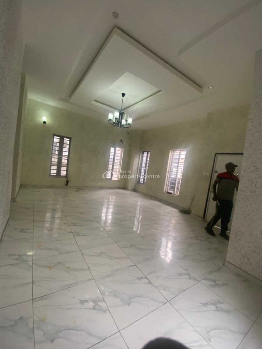 Distress of 4 Bedroom, Osapa London, Osapa, Lekki, Lagos, Detached Duplex for Sale