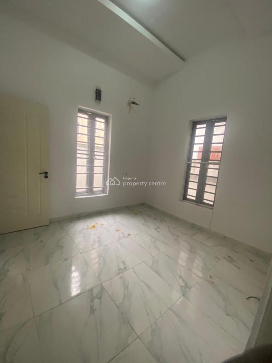 Distress of 4 Bedroom, Osapa London, Osapa, Lekki, Lagos, Detached Duplex for Sale