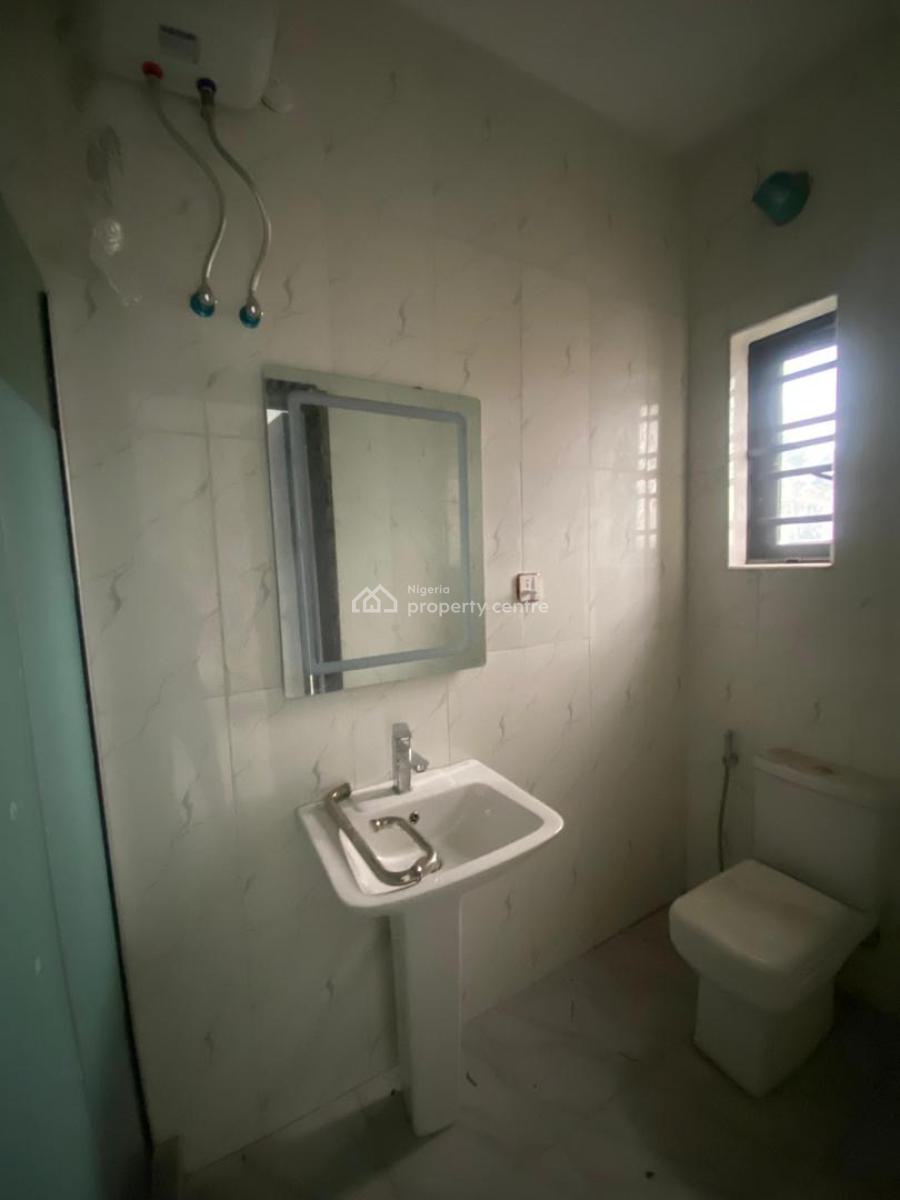 Lovely 2bedroom Apartment in a Secure Estate, Ologolo, Lekki, Lagos, Flat / Apartment for Sale