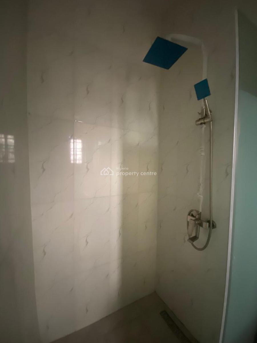 Lovely 2bedroom Apartment in a Secure Estate, Ologolo, Lekki, Lagos, Flat / Apartment for Sale