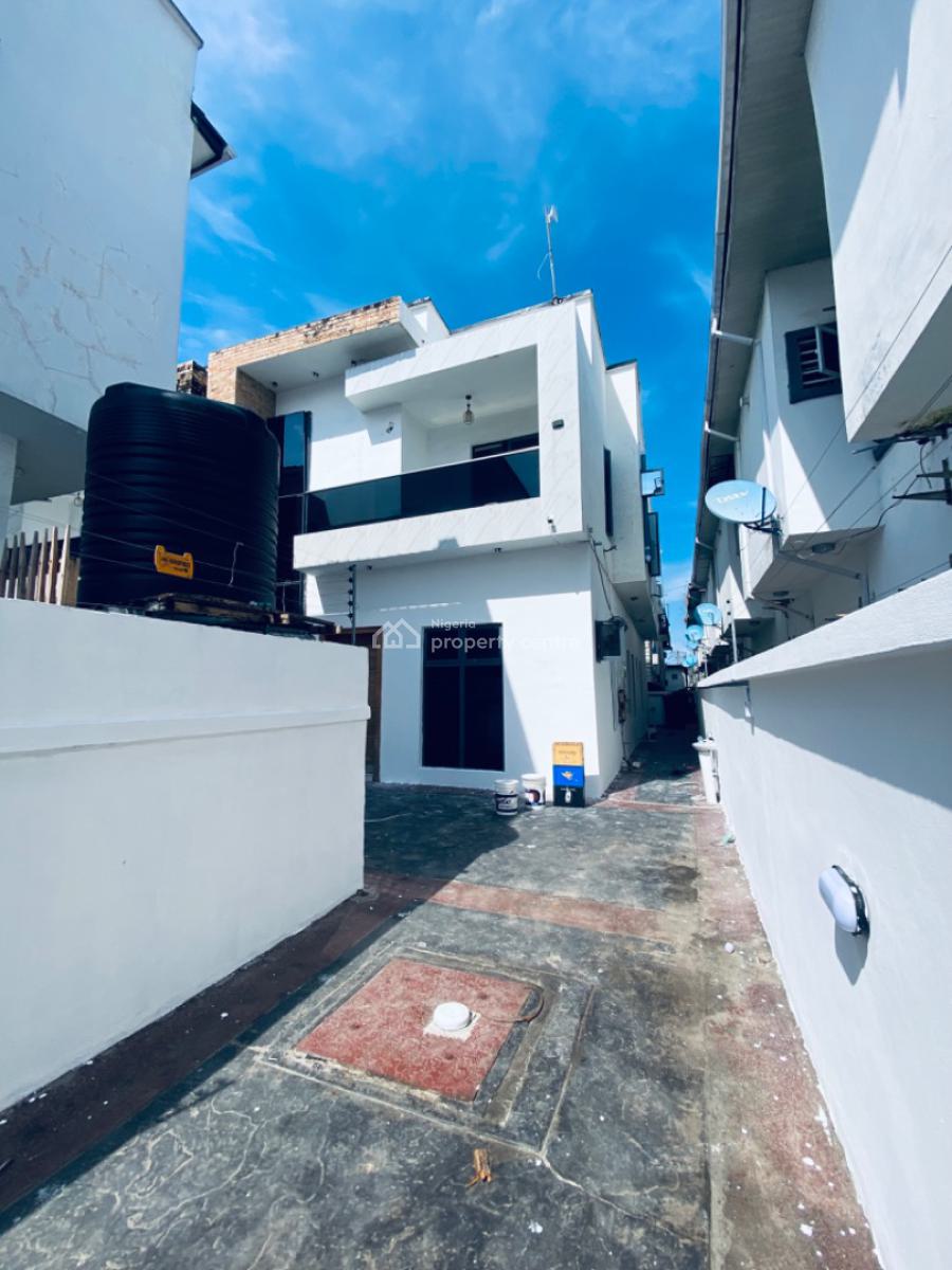 Spacious 4 Bedrooms Semi Detached Duplex with Bq, Orchid, Lekki Phase 2, Lekki, Lagos, Semi-detached Duplex for Rent