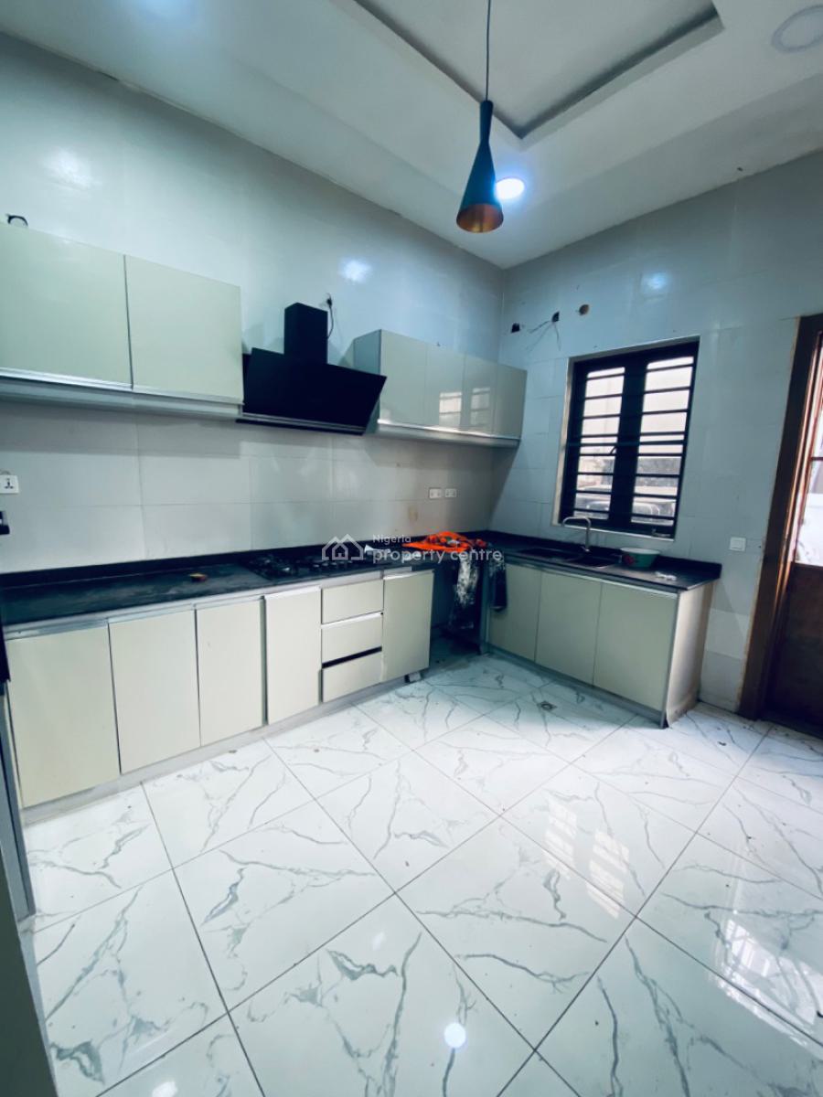 Spacious 4 Bedrooms Semi Detached Duplex with Bq, Orchid, Lekki Phase 2, Lekki, Lagos, Semi-detached Duplex for Rent