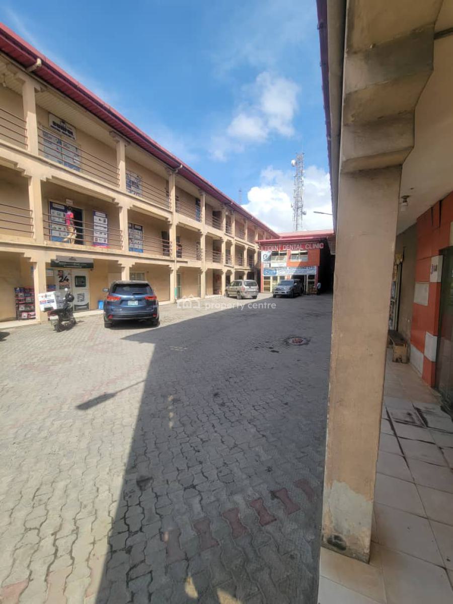 a Spacious Shop, Ajah Roundabout, Ajah, Lagos, Shop for Rent