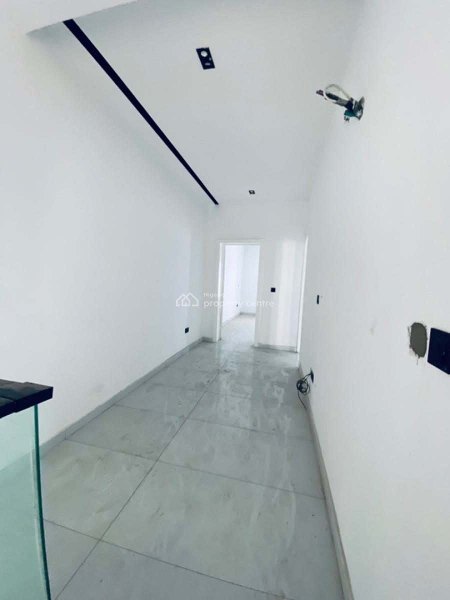 Bran New 4 Bedrooms Semi Detached Duplex with Bq, Lekki Phase 1, Lekki, Lagos, Semi-detached Duplex for Rent