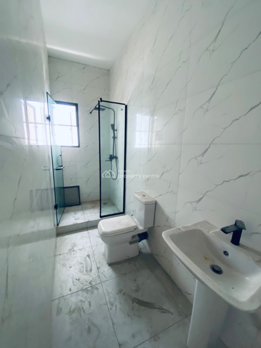 Bran New 4 Bedrooms Semi Detached Duplex with Bq, Lekki Phase 1, Lekki, Lagos, Semi-detached Duplex for Rent