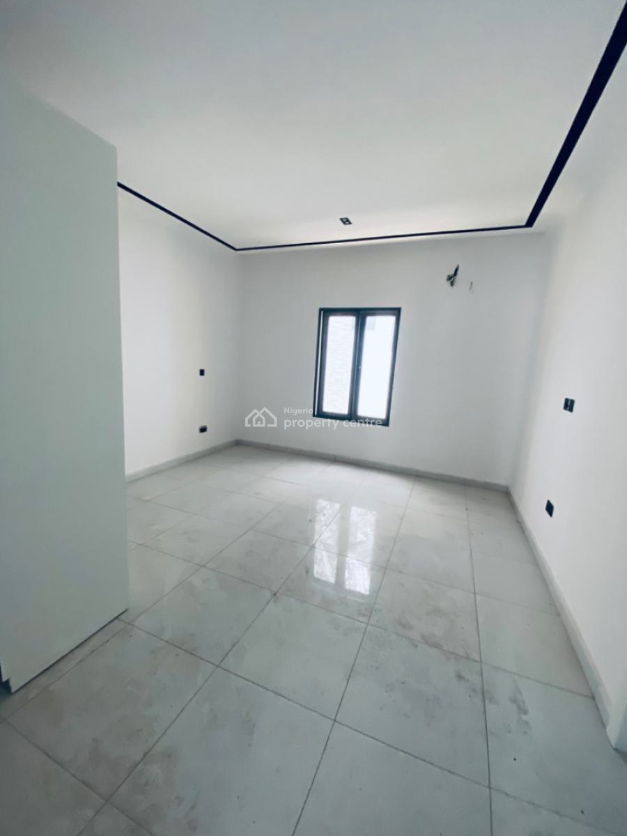 Bran New 4 Bedrooms Semi Detached Duplex with Bq, Lekki Phase 1, Lekki, Lagos, Semi-detached Duplex for Rent
