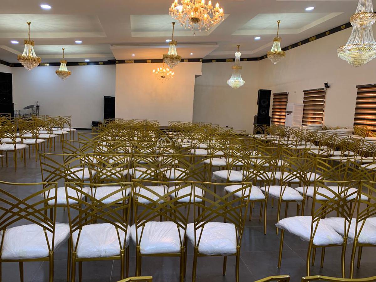 Luxury Hall, Akeran Road, Magboro, Ogun, Hall for Rent