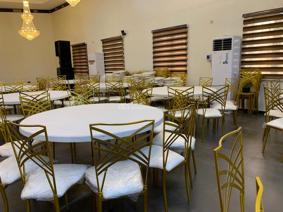 Luxury Hall, Akeran Road, Magboro, Ogun, Hall for Rent