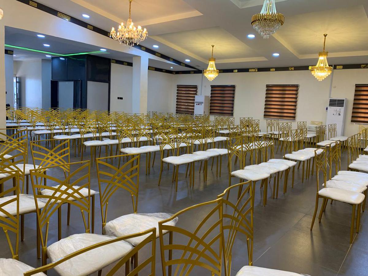 Luxury Hall, Akeran Road, Magboro, Ogun, Hall for Rent