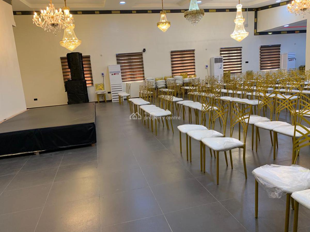 Luxury Hall, Akeran Road, Magboro, Ogun, Hall for Rent