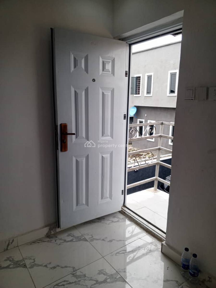 Nice and Spacious Roomself Contain En-suite, Seaside Estate, Badore, Ajah, Lagos, Self Contain (single Rooms) for Rent