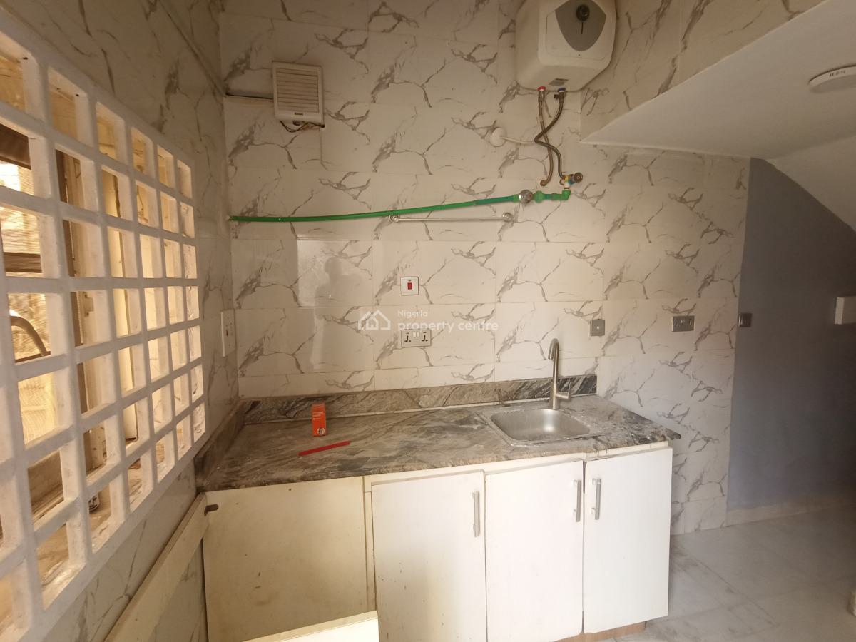 Nicely Done 3 Bedroom Terraced Duplex, Naf Valley Estate, Asokoro District, Abuja, House for Rent