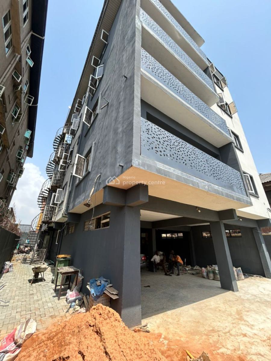 Exquisite 3 Bedroom Flats, Surulere, Lagos, Flat / Apartment for Sale