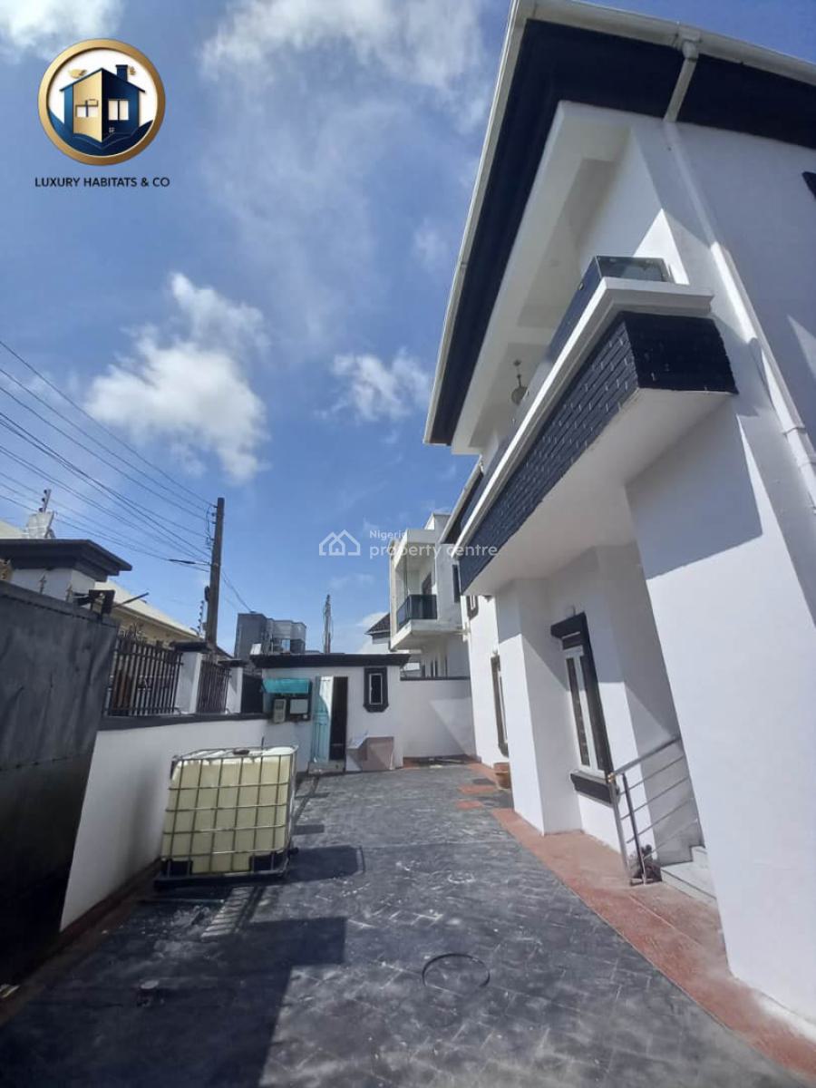 5 Bedrooms Detached Duplex with Bq & Security Post, Ikota Villa Estate, Ikota, Lekki, Lagos, Detached Duplex for Rent
