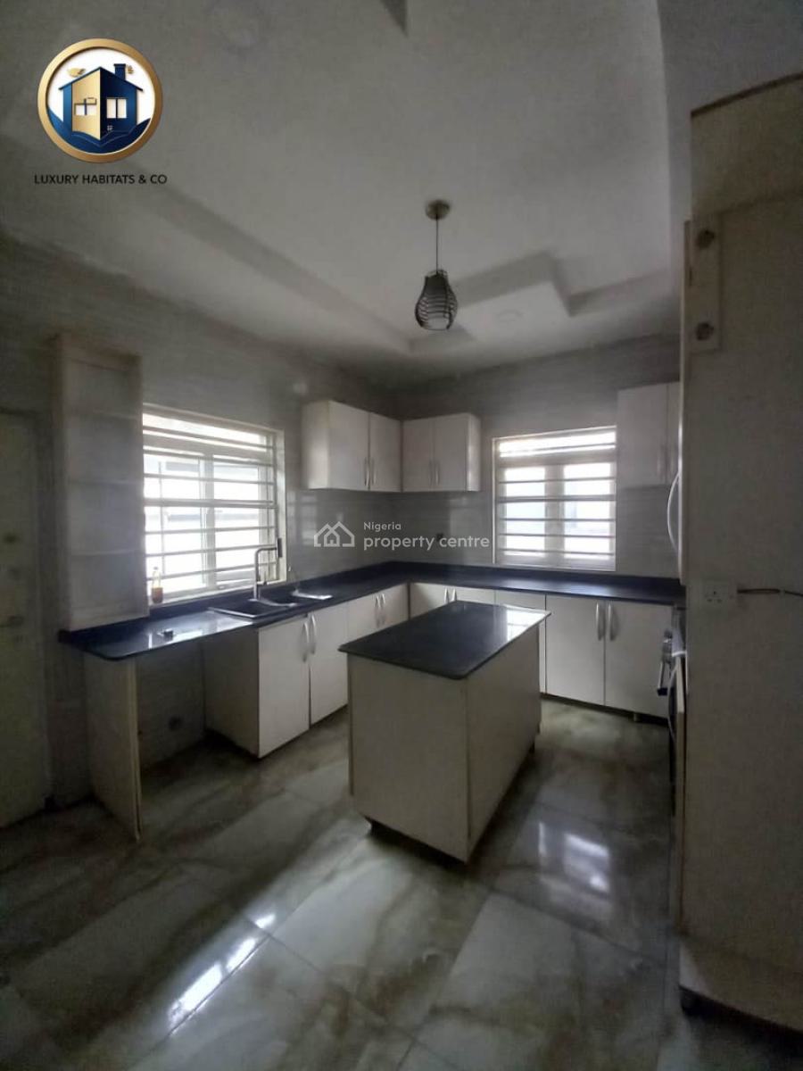 5 Bedrooms Detached Duplex with Bq & Security Post, Ikota Villa Estate, Ikota, Lekki, Lagos, Detached Duplex for Rent