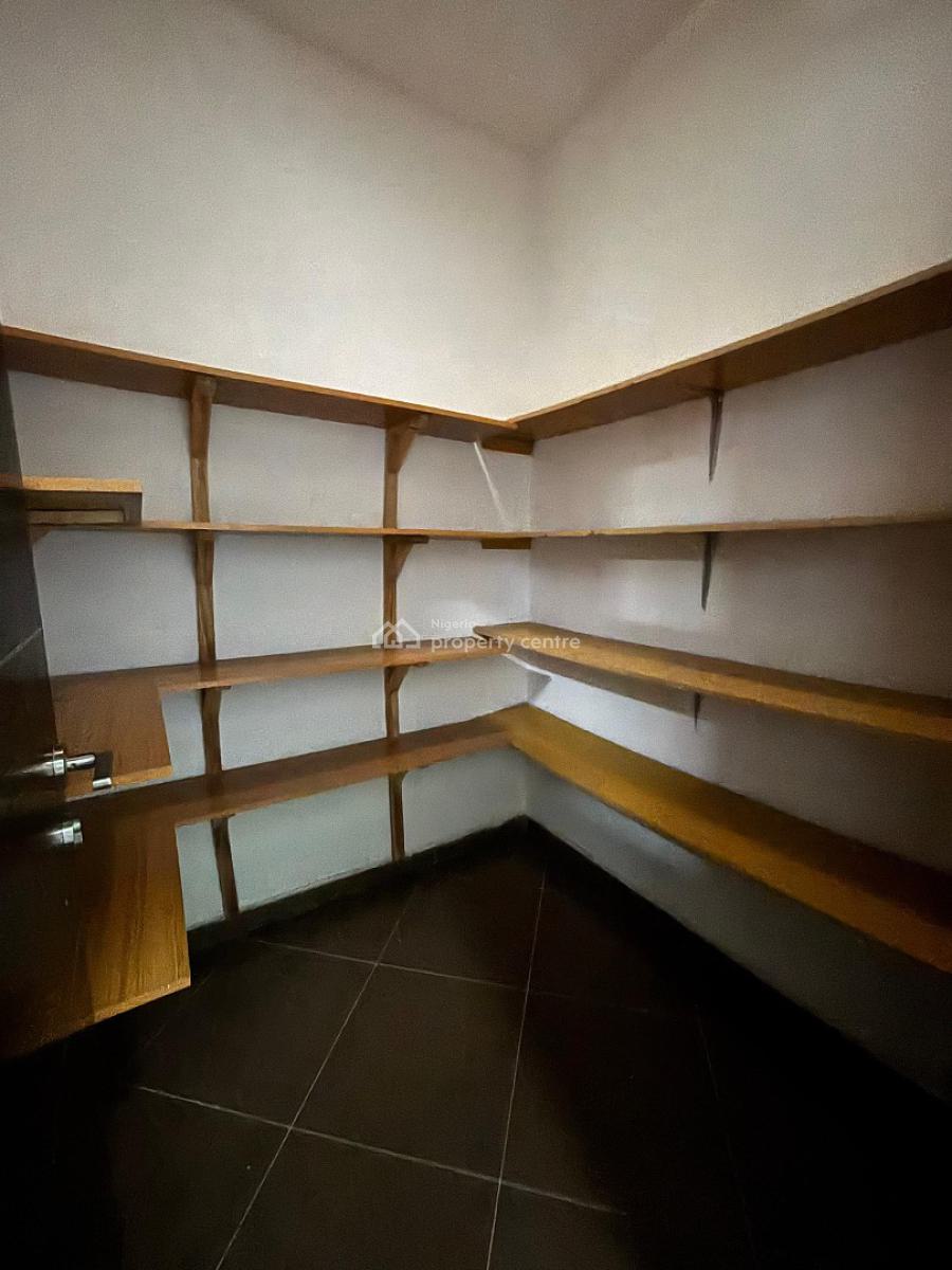3 Bedrooms Apartment with Maids Room and More, Ikoyi, Lagos, Flat / Apartment for Rent