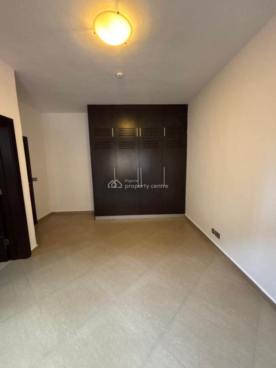 3 Bedrooms Apartment with Maids Room and More, Ikoyi, Lagos, Flat / Apartment for Rent