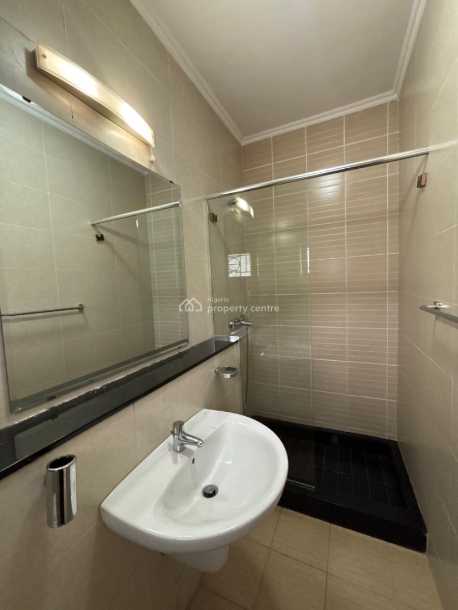 3 Bedrooms Apartment with Maids Room and More, Ikoyi, Lagos, Flat / Apartment for Rent