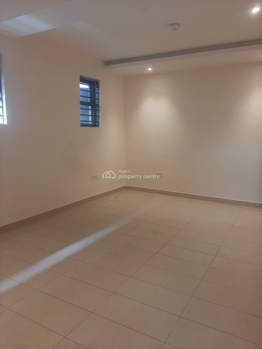 Serviced with 24/7 Power Supply 3 Bedroom En-suite Maisonette with Fit, Victoria Island (vi), Lagos, Flat / Apartment for Rent