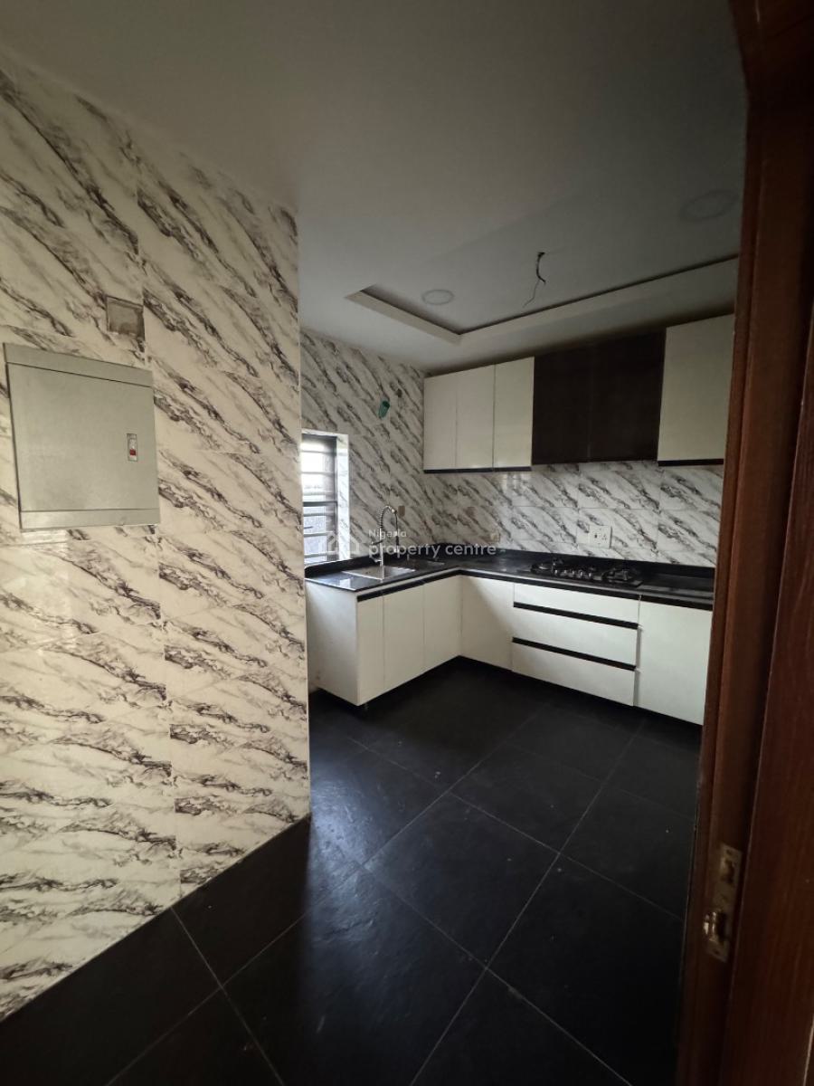 Spacious 3 Bedrooms Duplex with Bq, Beechwood Estate, Imalete Alafia, Ibeju Lekki, Lagos, Semi-detached Duplex for Rent