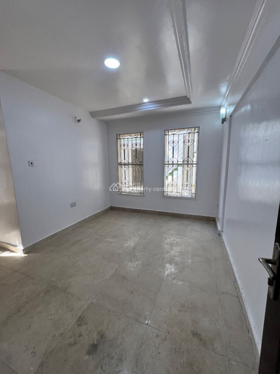 Spacious 1 Bedroom Apartment, Lekki Phase 1, Lekki, Lagos, Mini Flat (room and Parlour) for Rent