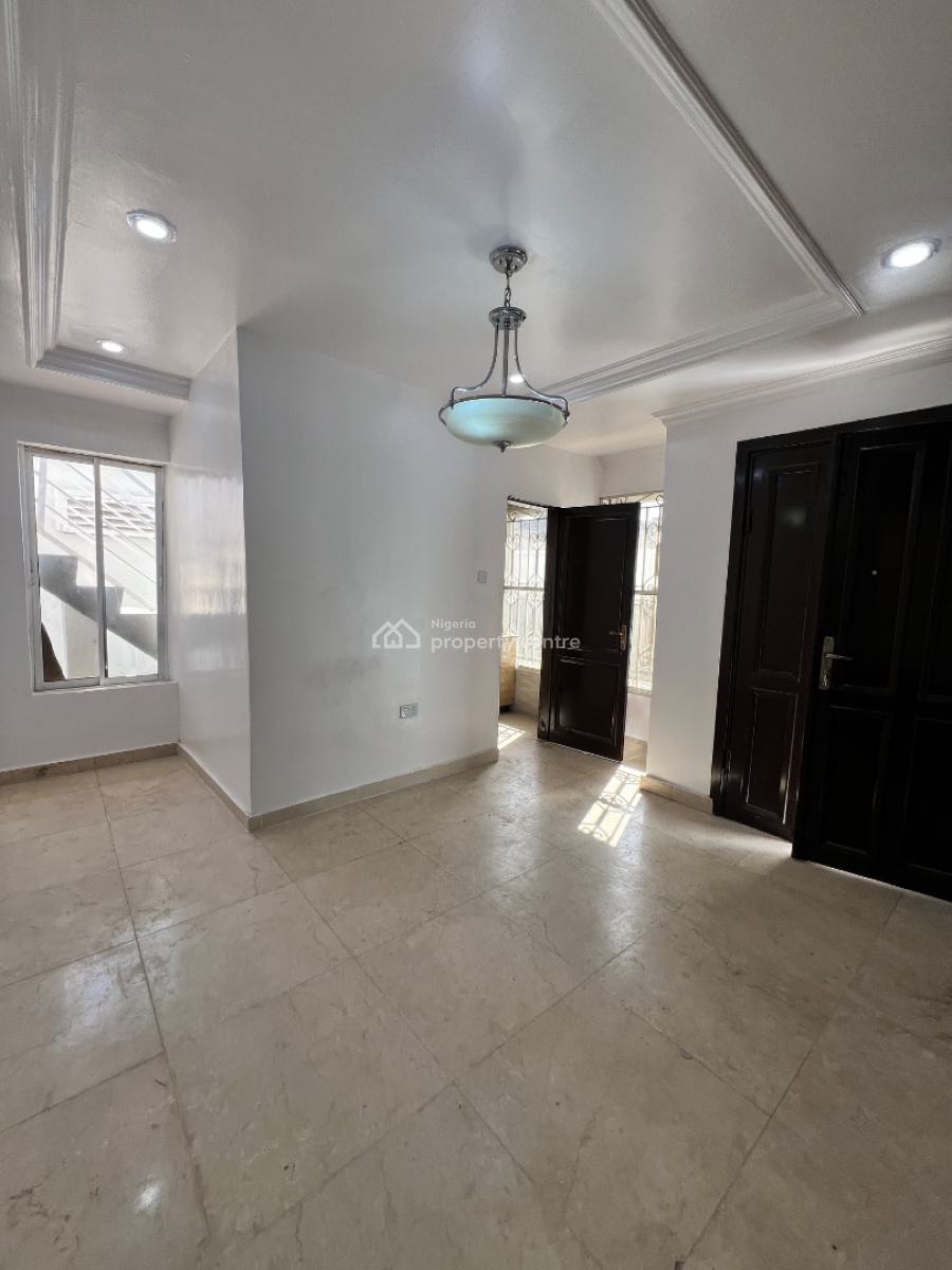 Spacious 1 Bedroom Apartment, Lekki Phase 1, Lekki, Lagos, Mini Flat (room and Parlour) for Rent