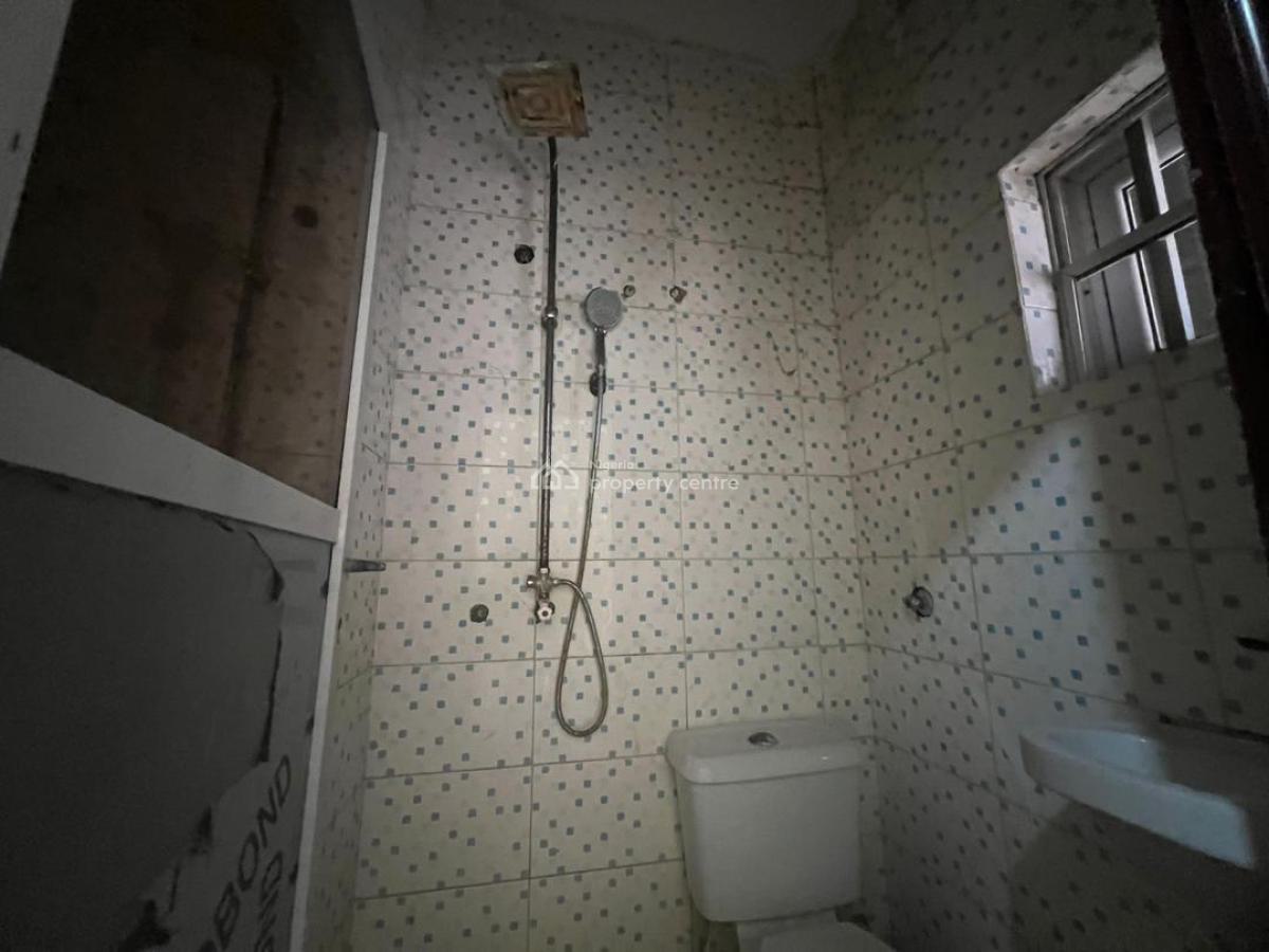 Sharp 3 Bedroom Apartment with Bq, Atlantic View Estate, New Road, Lekki, Lagos, Flat / Apartment for Rent