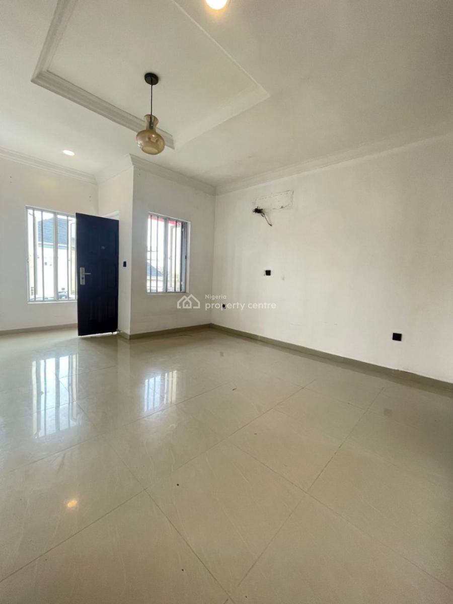 Classic Masters Bedroom with Balcony, New Road, Lekki, Lagos, House for Rent