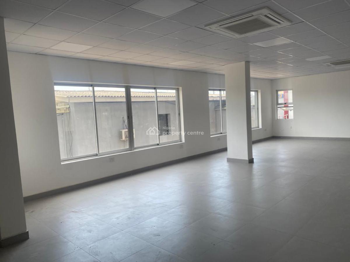 Newly Built Office Block in Yaba 1500 Sqm, Yaba, Lagos, Office Space for Rent