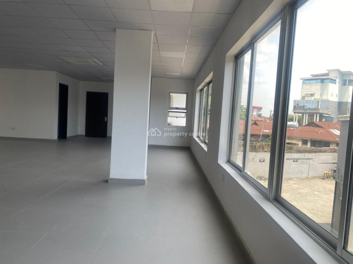 Newly Built Office Block in Yaba 1500 Sqm, Yaba, Lagos, Office Space for Rent