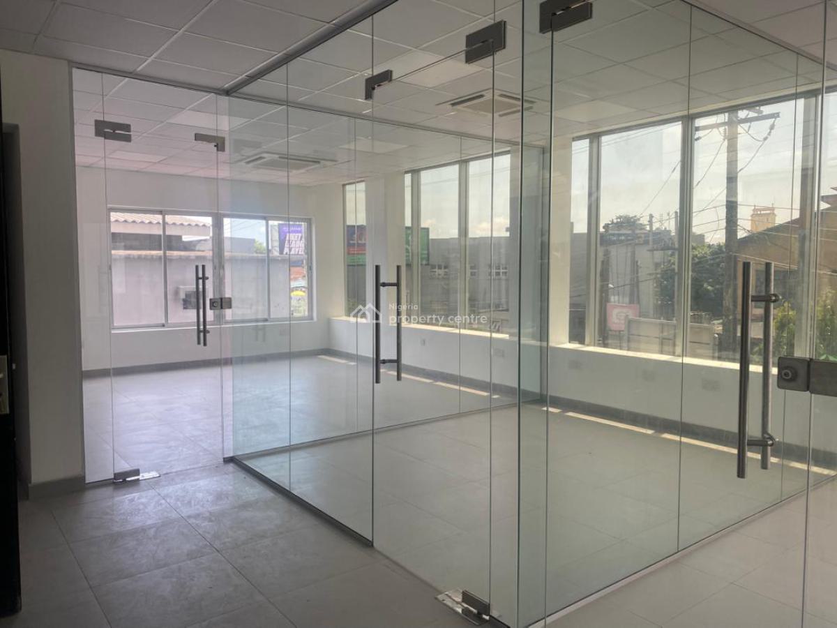 Newly Built Office Block in Yaba 1500 Sqm, Yaba, Lagos, Office Space for Rent