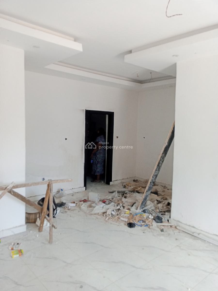 Lovely 3 Bedroom Flat Apartment, Gra Phase 1, Magodo, Lagos, Flat / Apartment for Rent