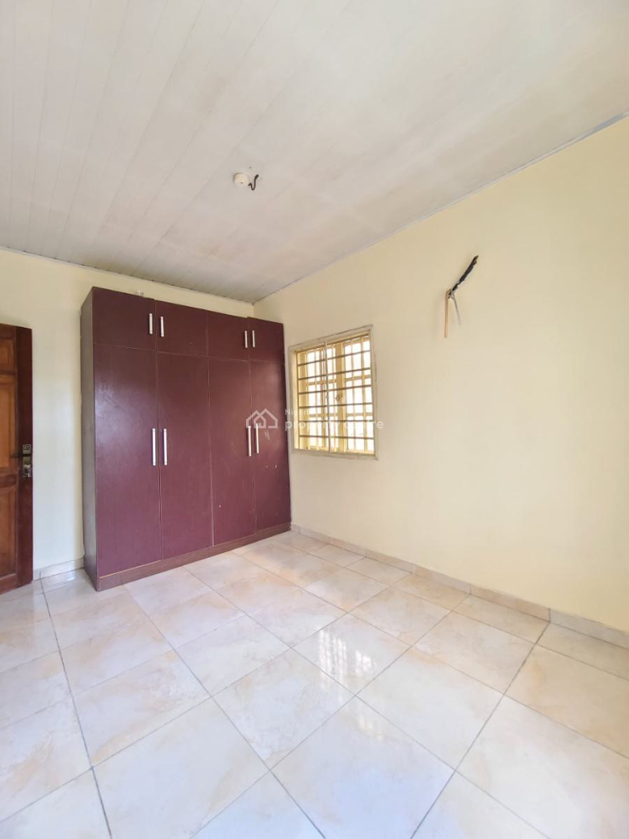Standard and Spacious 3 Bedroom Apartment, Idado Estate, Lekki, Lagos, Flat / Apartment for Rent
