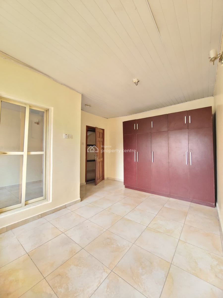 Standard and Spacious 3 Bedroom Apartment, Idado Estate, Lekki, Lagos, Flat / Apartment for Rent