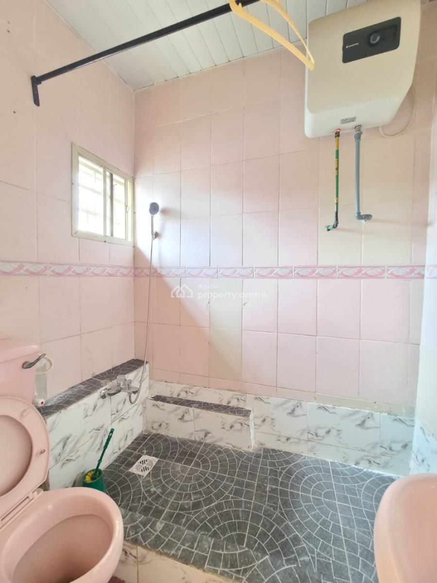 Standard and Spacious 3 Bedroom Apartment, Idado Estate, Lekki, Lagos, Flat / Apartment for Rent