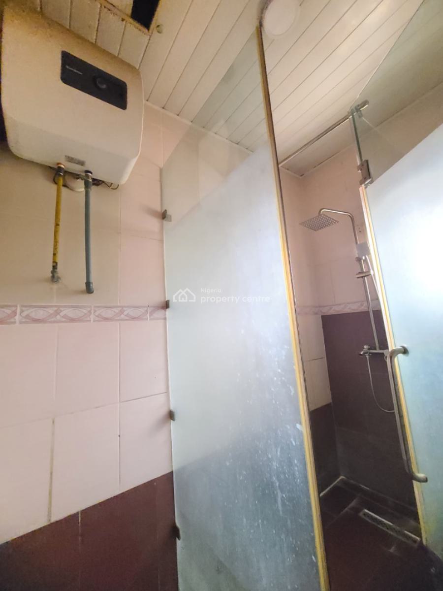 Standard and Spacious 3 Bedroom Apartment, Idado Estate, Lekki, Lagos, Flat / Apartment for Rent