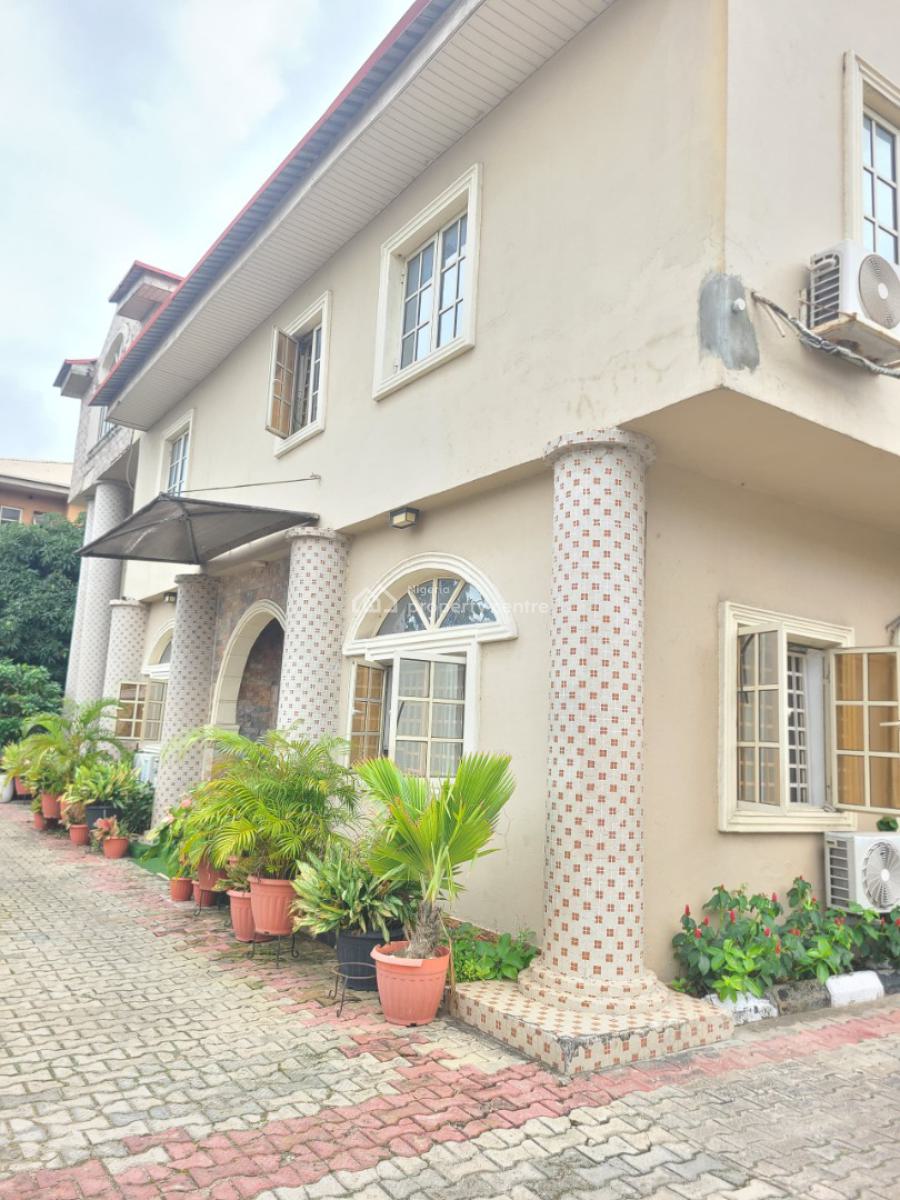 Standard and Spacious 3 Bedroom Apartment, Idado Estate, Lekki, Lagos, Flat / Apartment for Rent