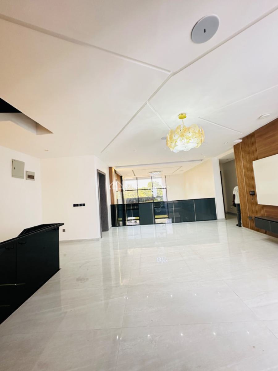 Contemporary 5bedrooms Detached Duplex Pool , Cinema& Swimming Pool, Royal Garden Estate, Lekki, Lagos, Detached Duplex for Sale