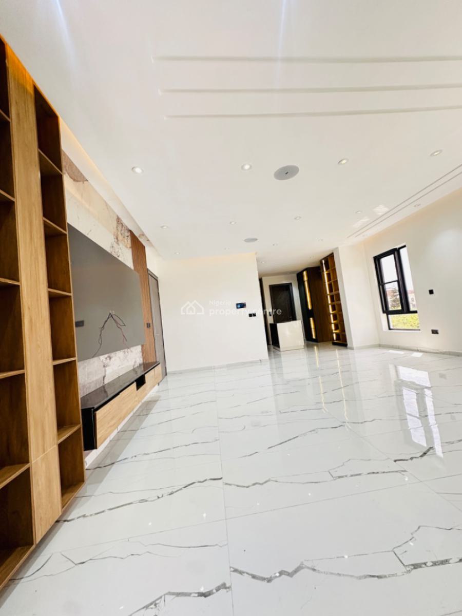 Contemporary 5bedrooms Detached Duplex Pool , Cinema& Swimming Pool, Royal Garden Estate, Lekki, Lagos, Detached Duplex for Sale
