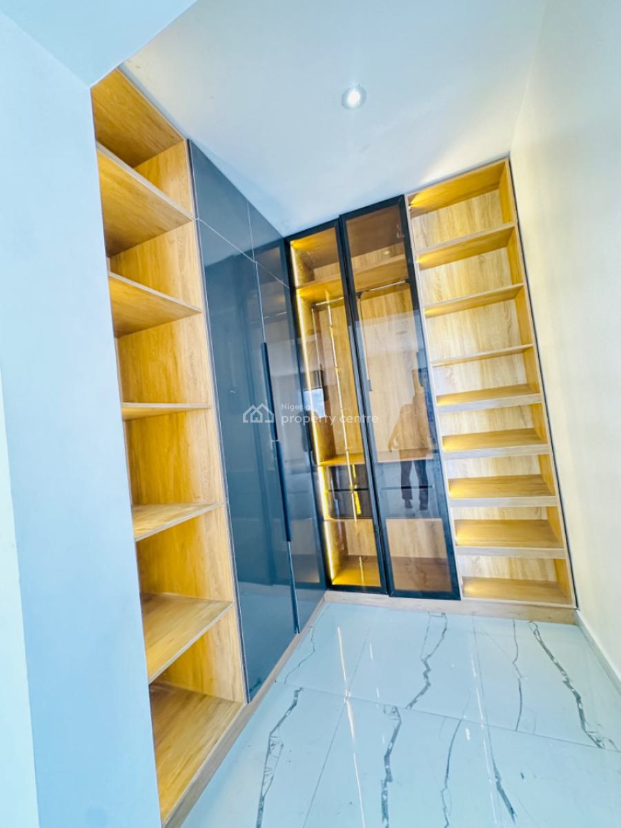 Contemporary 5bedrooms Detached Duplex Pool , Cinema& Swimming Pool, Royal Garden Estate, Lekki, Lagos, Detached Duplex for Sale