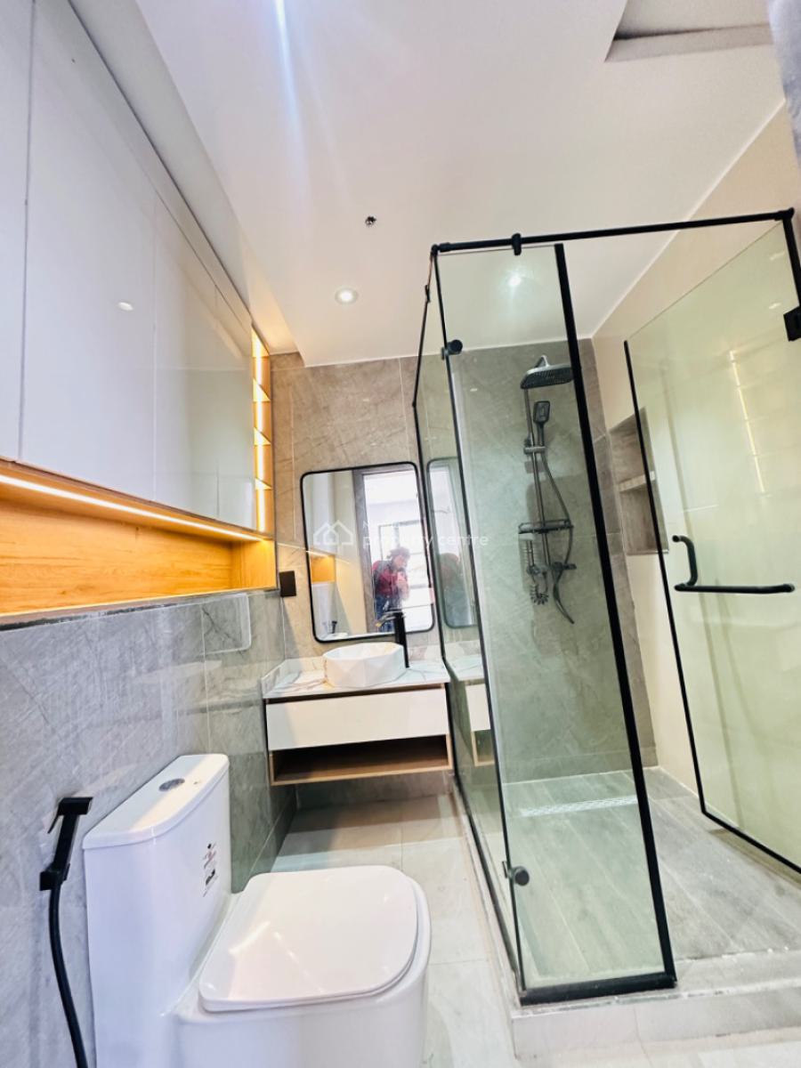 Contemporary 5bedrooms Detached Duplex Pool , Cinema& Swimming Pool, Royal Garden Estate, Lekki, Lagos, Detached Duplex for Sale