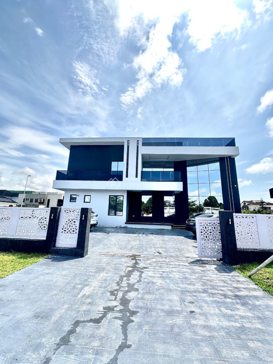 Contemporary 5bedrooms Detached Duplex Pool , Cinema& Swimming Pool, Royal Garden Estate, Lekki, Lagos, Detached Duplex for Sale